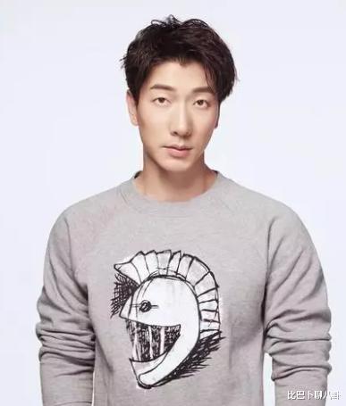 佟丽娅|佟丽娅积压4年，男主糊得彻彻底底，靠着这个方式能拯救收视吗？