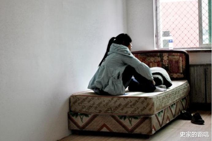 史家的霸唱 14岁女孩离家后失踪，被老汉拐走6年生3娃，找到时父母已不敢认