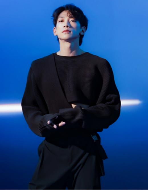 金泰希|RAIN与金泰熙牵手散步大秀恩爱，真是神仙爱情啊