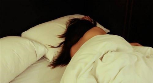 医生 郴州女医生，因向男友求复合遭拒后生恨，下药将其迷晕后杀害分尸