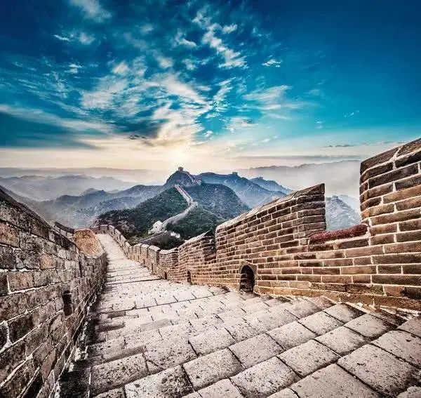 颇有微言 带你见识一下世上最“骚”的楼梯