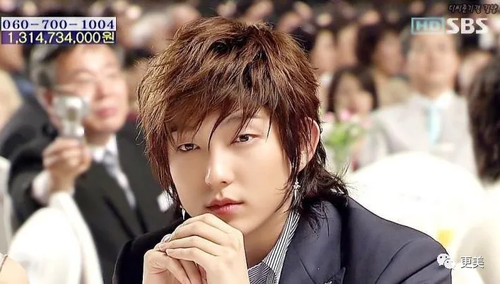 元斌|马思纯终于看上一个帅的了？这脸放内娱都能登顶吧…