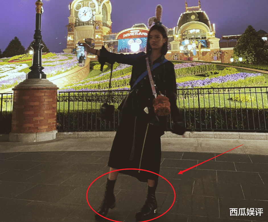 李庚希|又一当红小花被曝恋情，两人年龄相差6岁， 粉丝心都碎了！