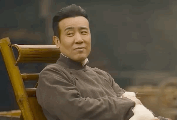 于和伟|这位50岁的大叔，凭借蹦迪形象爆火，终于成为“视帝”，他可真是个宝藏男人