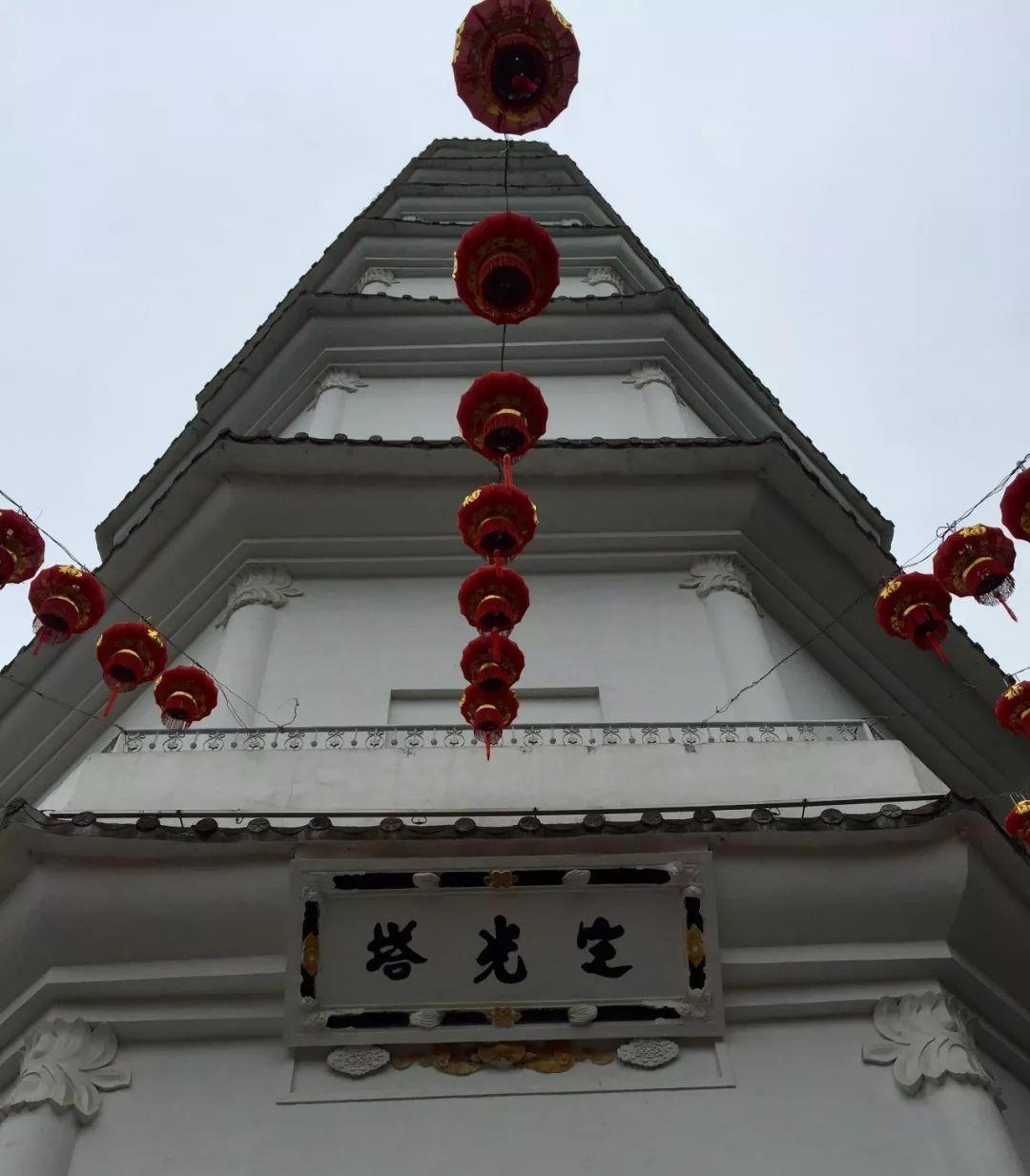 杨幸幸聊奇闻|白塔寺、戚公祠、炼丹井……于山弹丸之地，福州城市历史