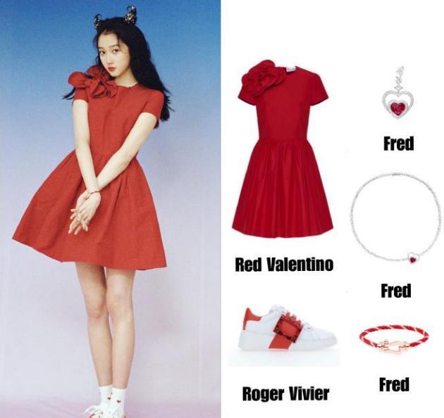 春晚|春晚穿搭揭秘：佟丽娅戴60万首饰，关晓彤手环16万！皆输贾玲