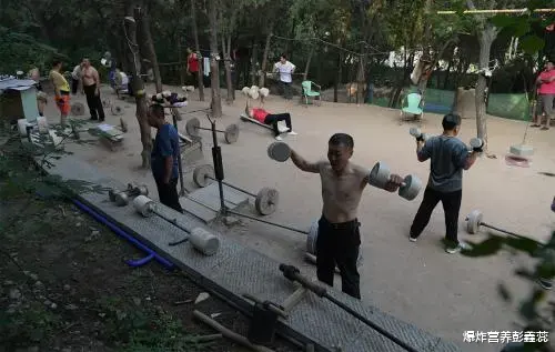 无氧运动|人到中老年多喝点酒能活血化瘀?你可能听错了,不如多做这2件事