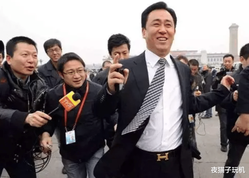 银行|十年内不再买地,许家印这次能突围吗?