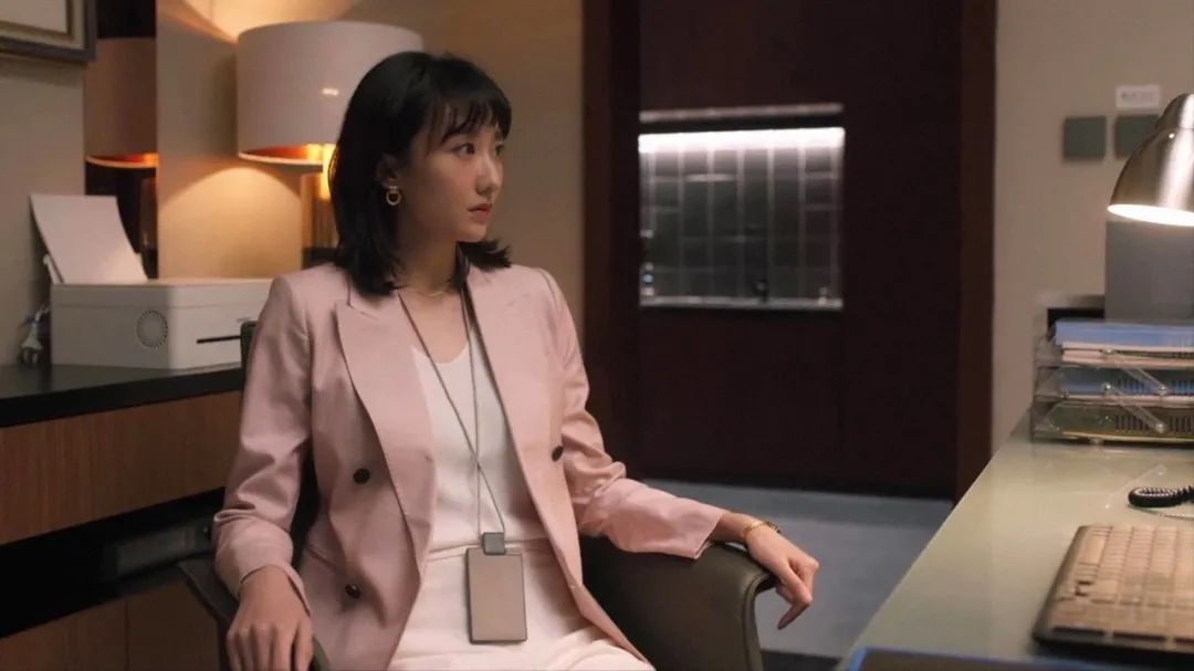 赵露思|《理想之城》的董事长秘书安冬，出道3年，5次与于和伟同剧合作