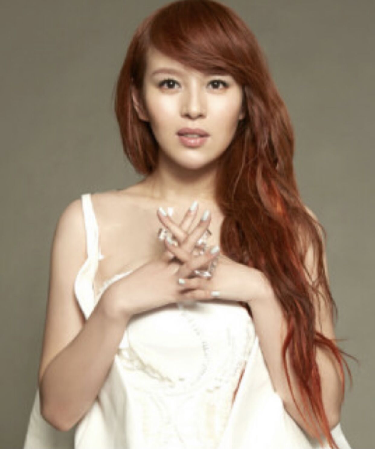 金铭|盘点那些刚出道时很美，但很快长残了的女明星们