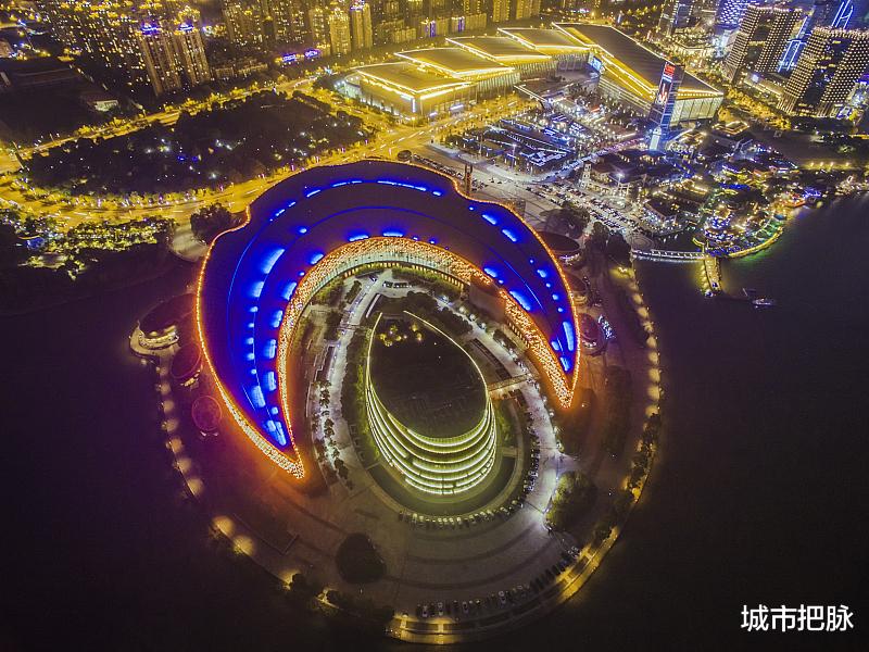 城市把脉 杭州人口流入数据刺痛了谁?江苏:高原之上筑高峰,南京苏州出列