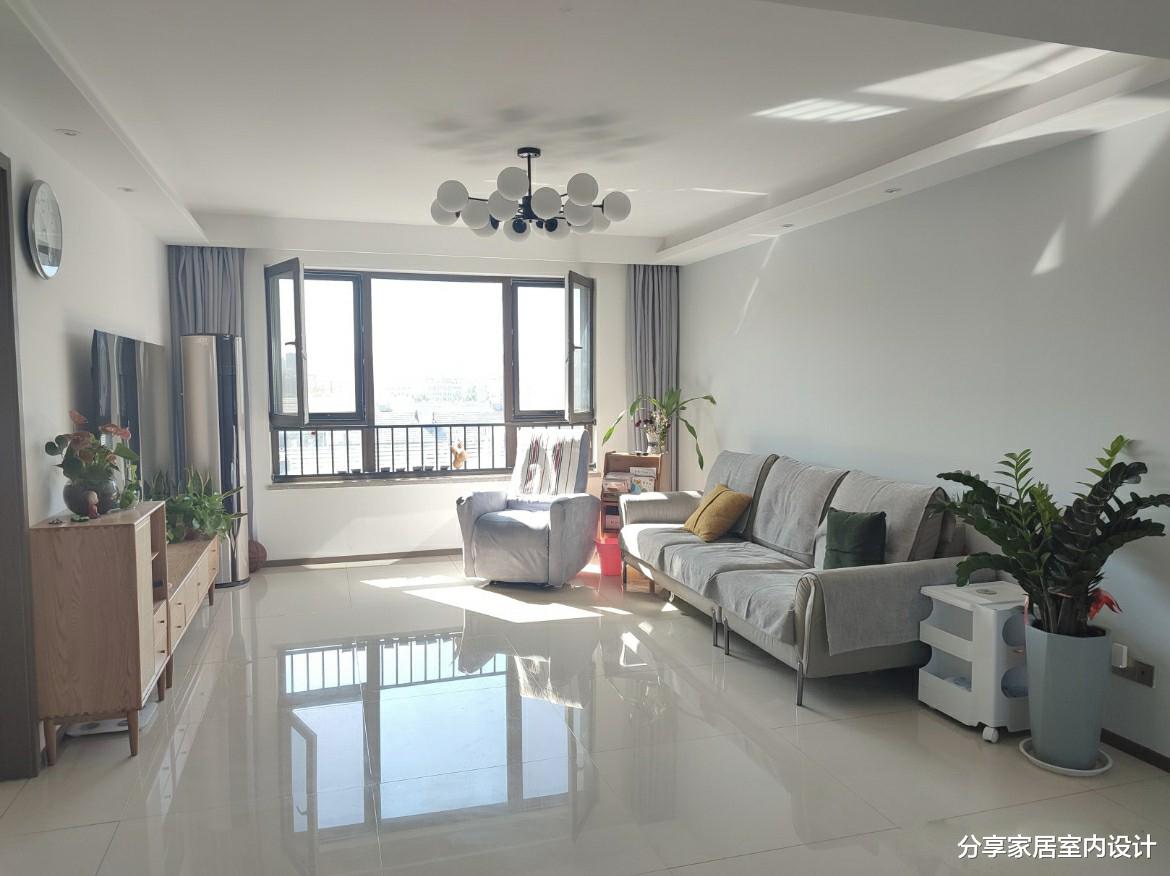 139平新房自己设计，全屋极简装修，不做电视墙，省钱又耐看！