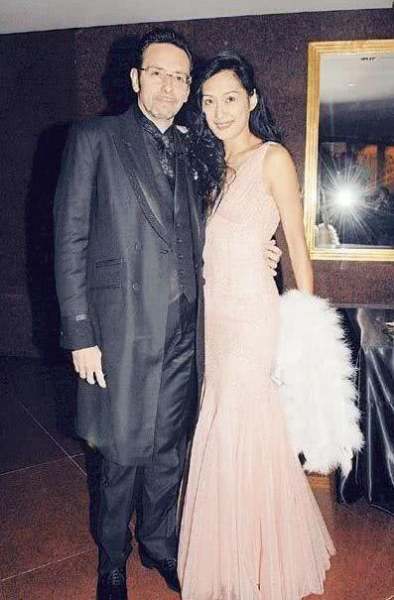 吴孟达|当过保姆被下过药，还被相恋4年男友骗光3亿，她是谁？