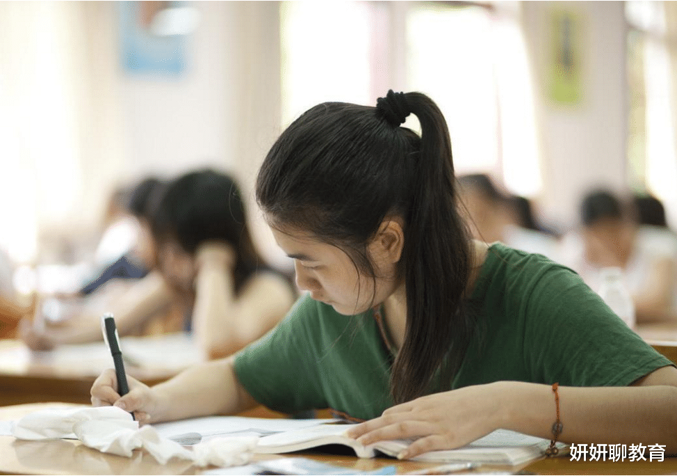 |2021“最受欢迎”职业排行榜，榜首毋庸置疑，看有你选择的吗