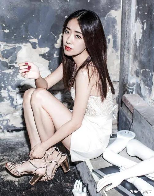 吴京|恭喜！贾玲成为中国票房最高女导演，张小斐成功实现梦想