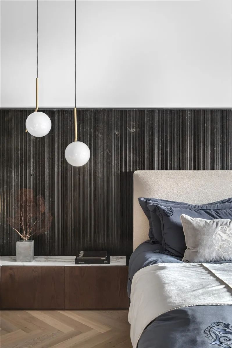 |320㎡极简私宅，简单色彩呈现高雅质感