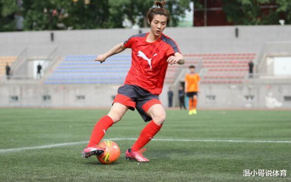 宁桓宇|6位“娘炮”立“硬汉”人设，各有丑法，有人秀肌肉，有人留胡子