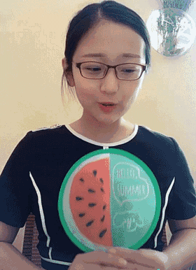 歪骆驼|“小姐姐请客好大方，没有不去的道理，走约起”