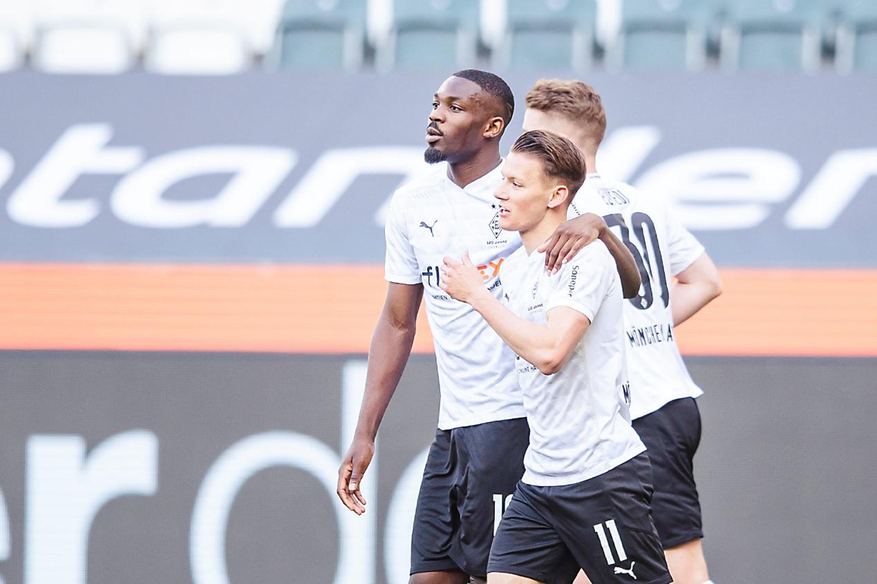 门兴|德甲 门兴VS斯图加特 门兴找回主场优势 斯图加特硬仗表现不佳