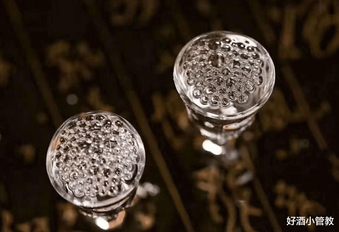 川酒两极化越发严重，“五剑泸”大受追捧，这些白酒却没能大热