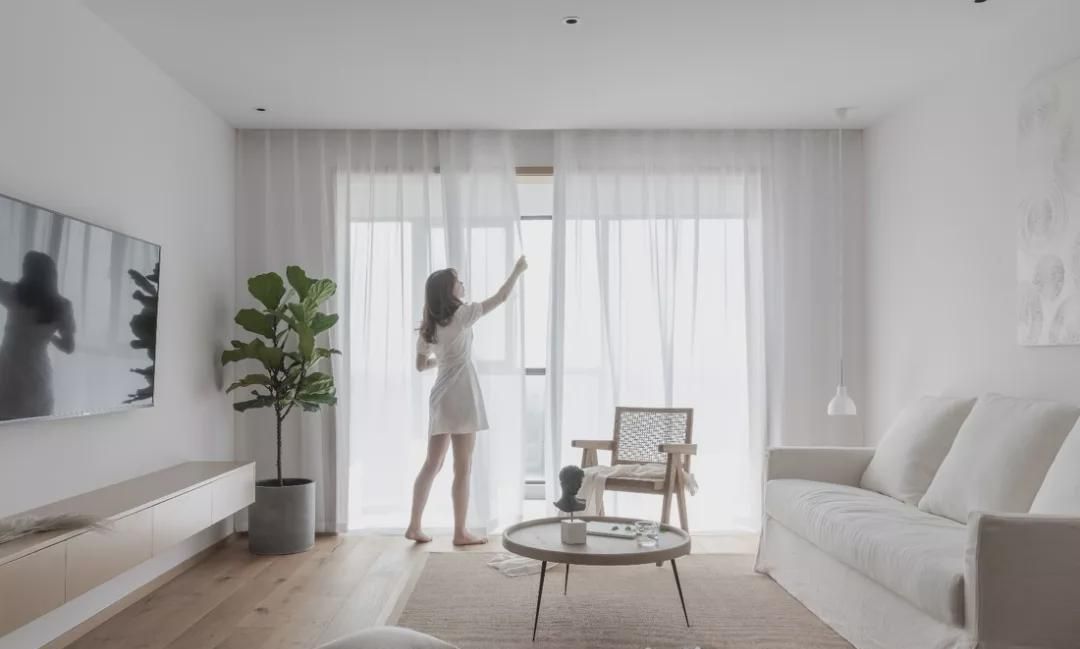 老人花132万要把房子改造成欧式别墅，看成果后傻眼：成了红砖洞