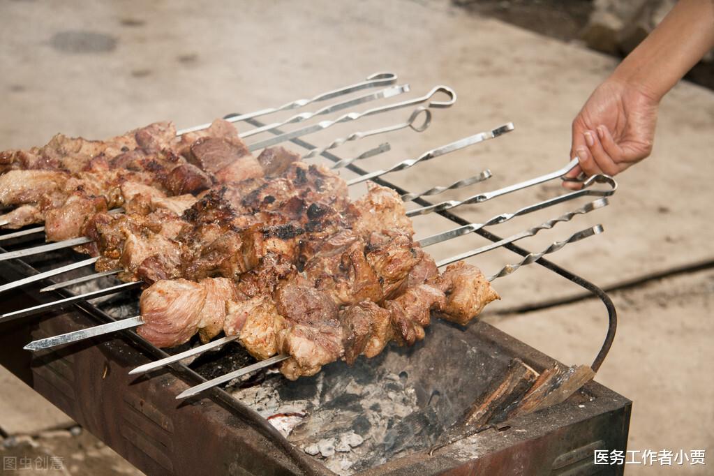 雌激素|37岁男人患肾结石，原来与他平时饮食密不可分