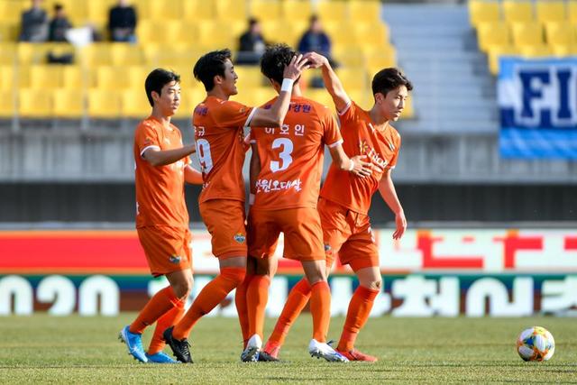 英冠|欧冠：决胜蓝桥重点关注，日职，英冠，俄超，西甲十八场赛事前瞻