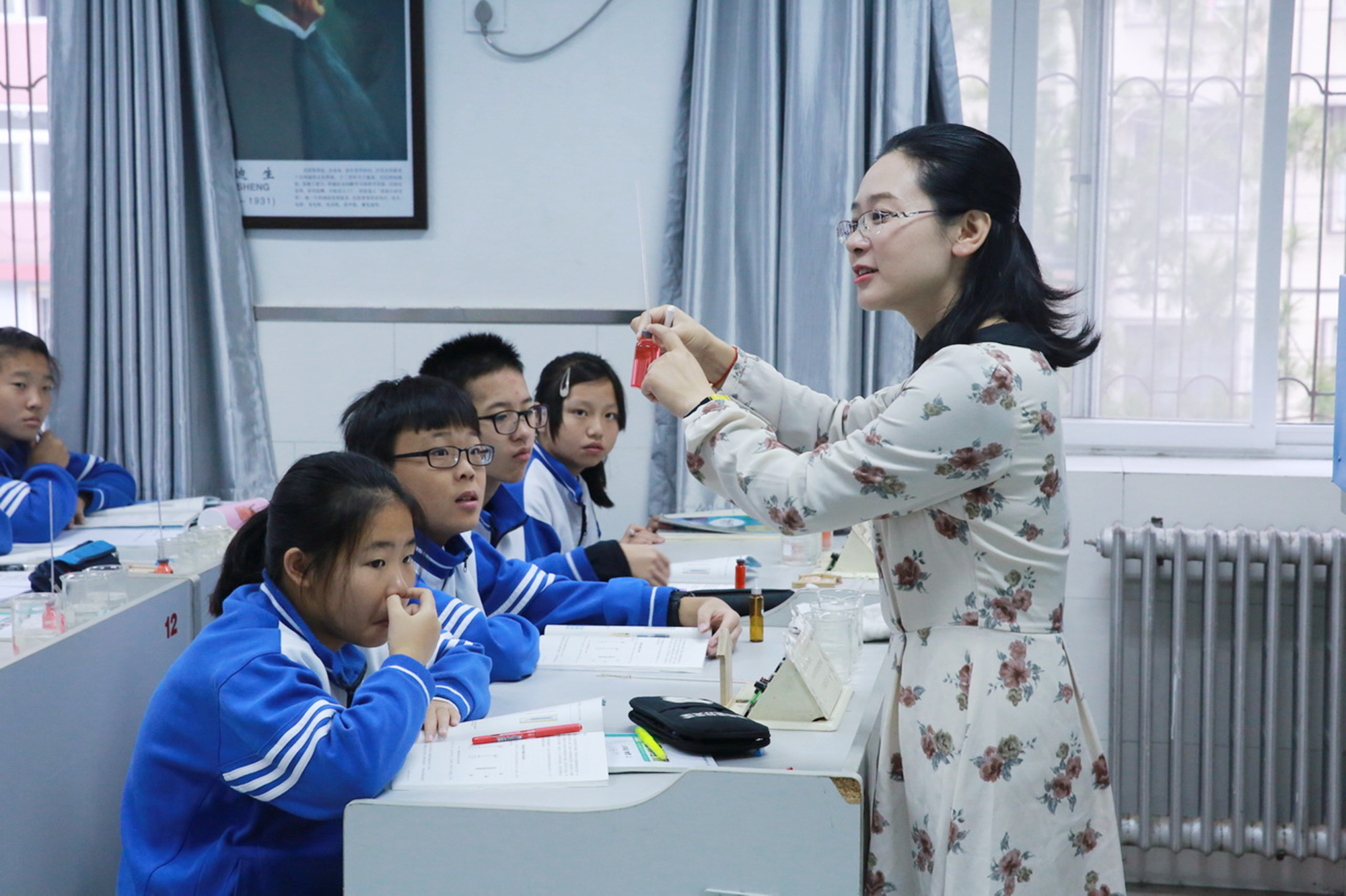 孕妈咪说育儿|课后服务要求“全覆盖”，时间不少于半小时？老师无奈感“拉满”