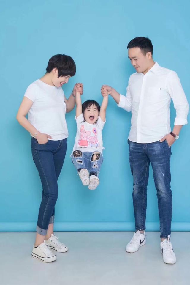 学计算机的她却进了快递业,男友跟她去了趟快递公司,从证券公司辞职改行做快递