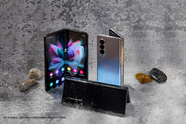 折叠屏|三星Galaxy Z Fold3 5G——有史以来最耐用的折叠屏手机