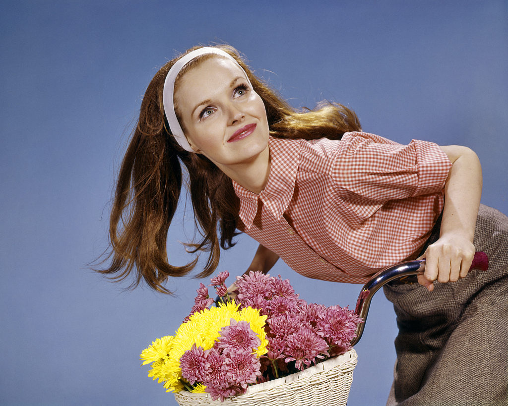营养膳食|女性在月经结束后，多吃3种食物，常喝3种水，或许有助于减肥