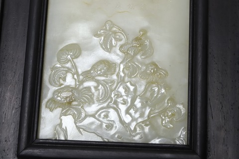 和田玉籽料|舊藏和田玉籽料“赏菊图”插屏