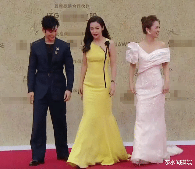 宁静|金鸡闭幕：宁静霸气、张子枫土气，金晨干瘦，张小斐裙摆绣大观园