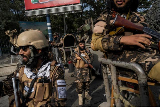 塔利班|承诺都是假的?塔利班对罪犯采取极端刑罚,民众:害怕到不敢出门