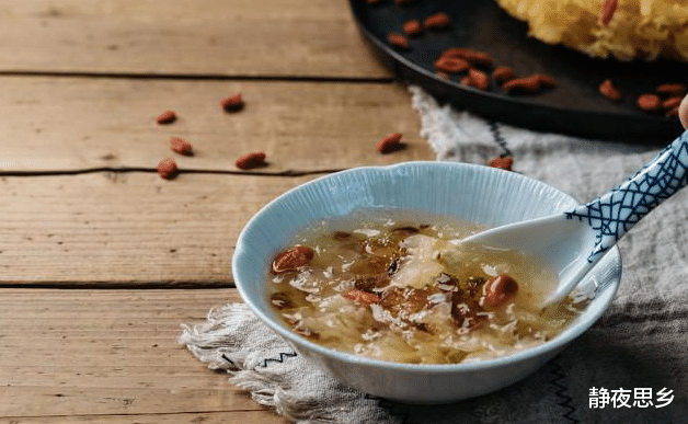 |中老年人, 晚餐最好不要吃这5种食物, 再馋也要忍住, 来了解一下