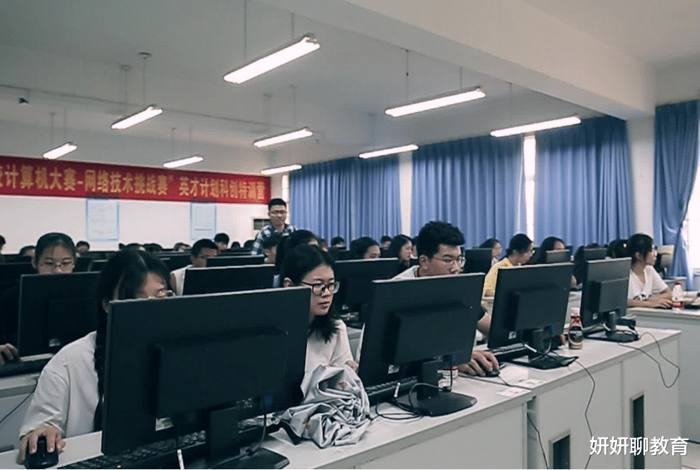 招聘|中国烟草将“招贤纳士”，年薪令人羡慕不已，3类考生可优先录取