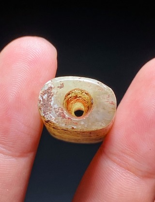 钱币|春秋 和田玉 白玉 蟠螭纹 玉勒 勒子 挂件