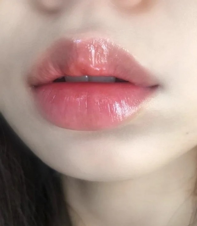 唇膏 实测6款网红孕期唇膏,馥蕾诗、雅顿、小蜜缇被拔草,有你同款吗