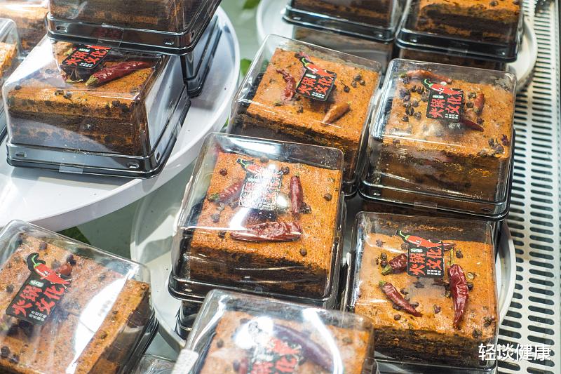轻谈健康 孩子经常哭，是饿了吗？儿科医生：除了饥饿，或可能有这3种情况