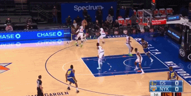 斯蒂芬·库里|复出首战就破纪录!库里7记三分轰37+6+6:制胜11分+助攻拒绝逆转