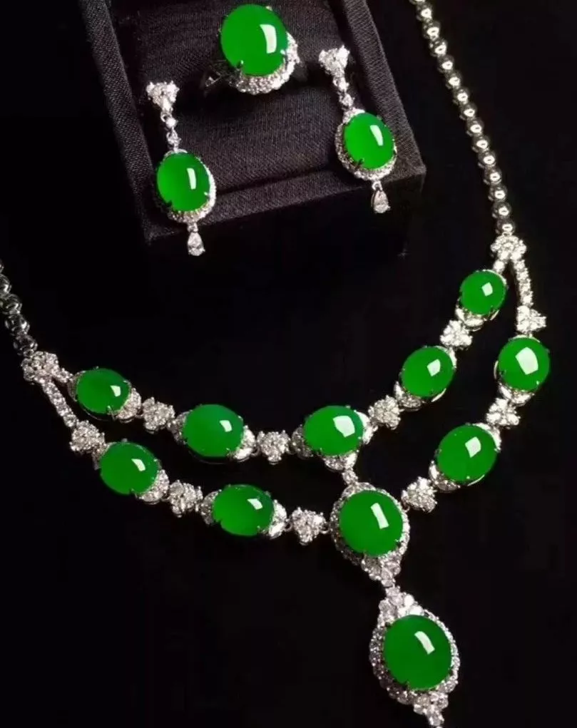 翡翠|翡翠的色阳跟阳绿如何区分？