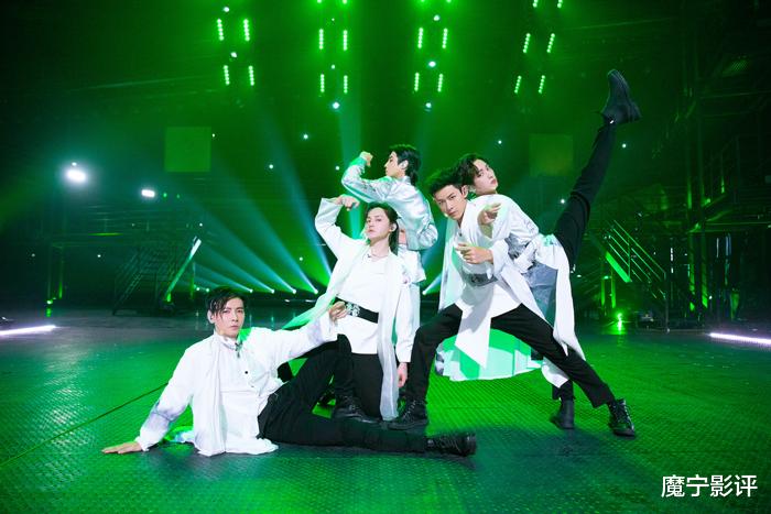 披荆斩棘的哥哥|披荆斩棘的哥哥：震撼我的是歌，暖到我的是那些细枝末节的兄弟情