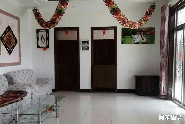 阿笨语录|客厅不一定要大，把这3个小细节做好，家里干净整洁又大气