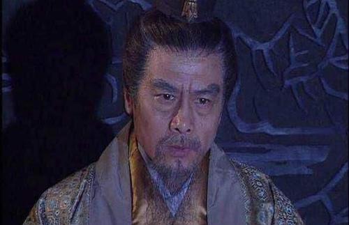恩人|三国时期一阴狠武将，看似忠义背地却专杀恩人，今却被后世祭拜？