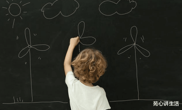 科学家 “左撇子”娃比普通人更聪明？科学家：左撇子远没你想的那么简单