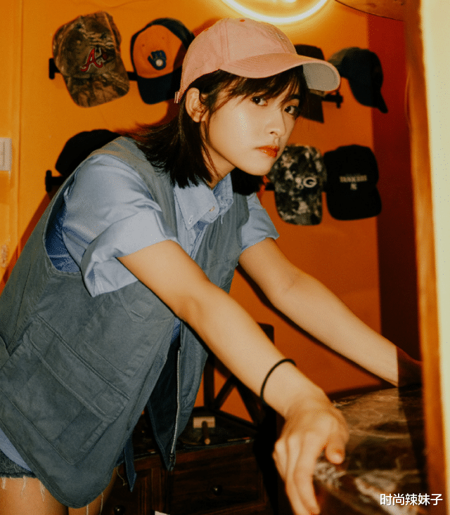 寸头|沈月终于减肥成功！粉嫩打扮完胜张子枫，不愧是“校花”人物