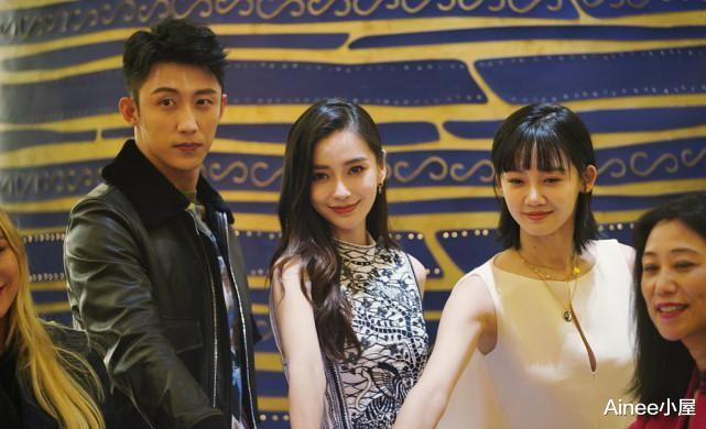 Ainee小屋|苗苗、杨颖不愧是辣妈圈“顶流”，同穿连身裙，一个高级一个妩媚
