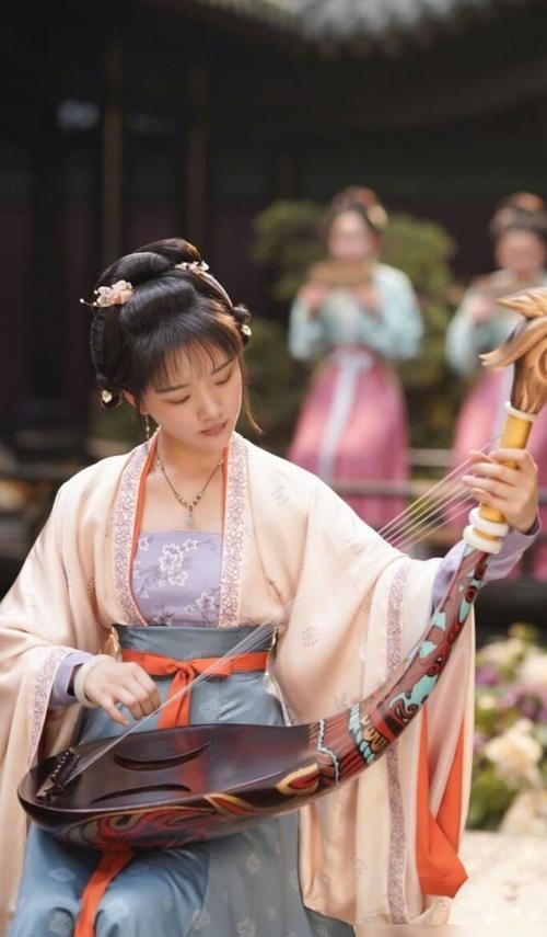 时尚芭莎|时尚芭莎CP封面有毒吧，当初合拍的6对CP现在都掰了