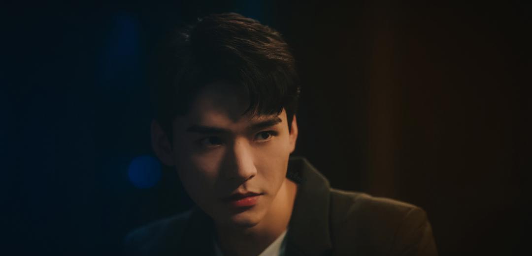 龚俊|一口气连刷三集,国产悬疑爱情剧,这次稳了