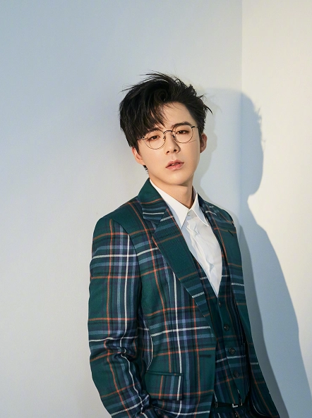 周深|男歌手影响力榜又变动：华晨宇掉出前十，周深第4，榜首让人意外